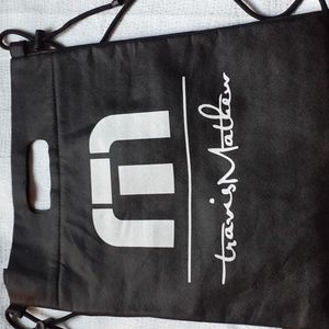 Travis Mathew sling back cooler